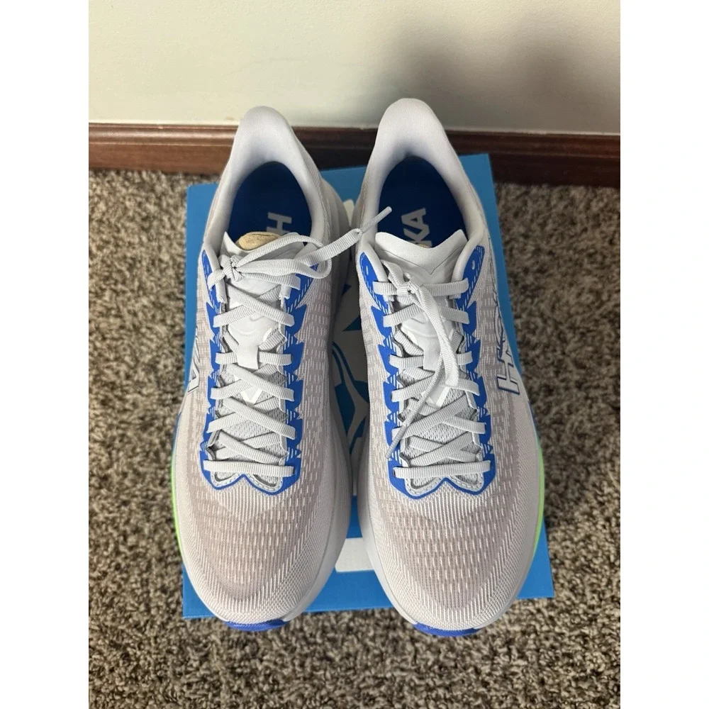 Hoka One One hoka one